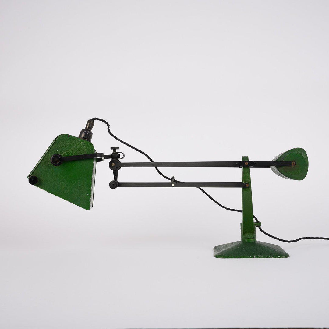 Early Edition Green Hadrill Horstmann Pluslite Magnifying Lamp