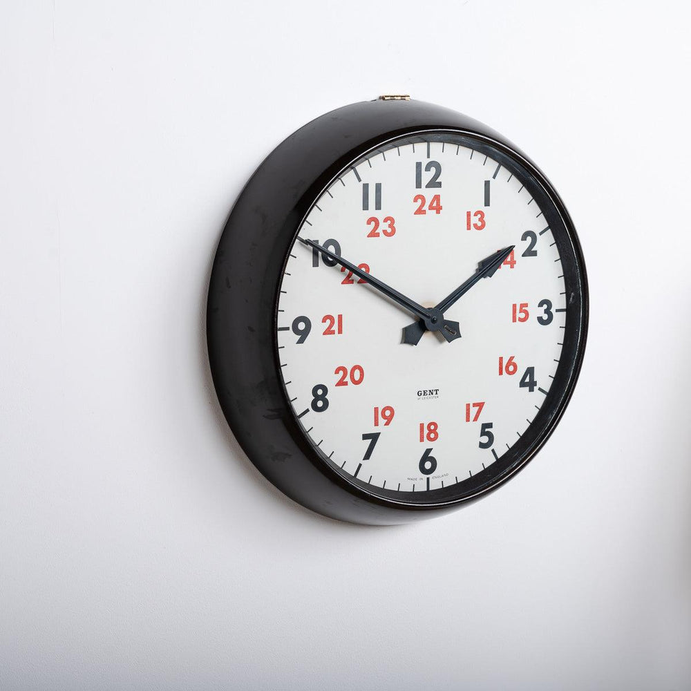 Large Reclaimed 14 inch Gents of Leicester 24 Hour Bakelite Wall Clock