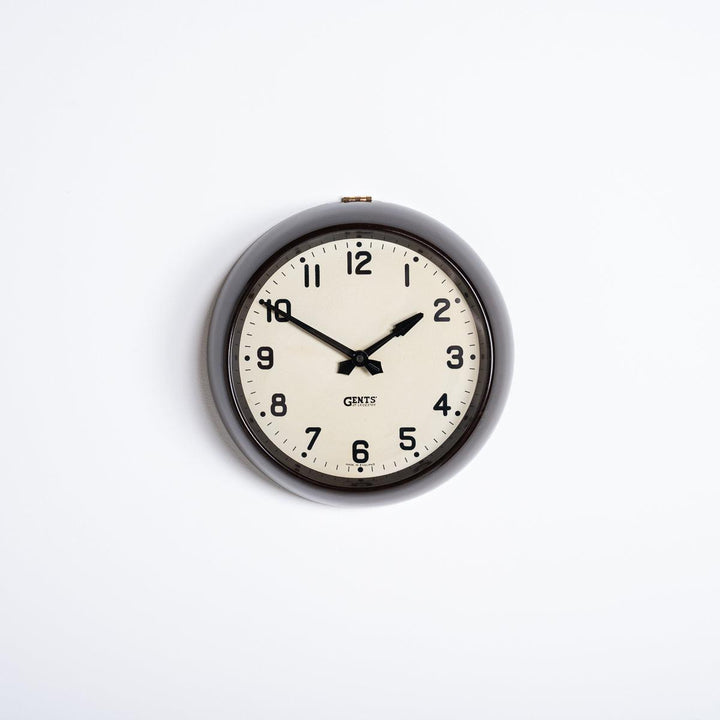 Small Industrial Bakelite Clock by Gents of Leicester