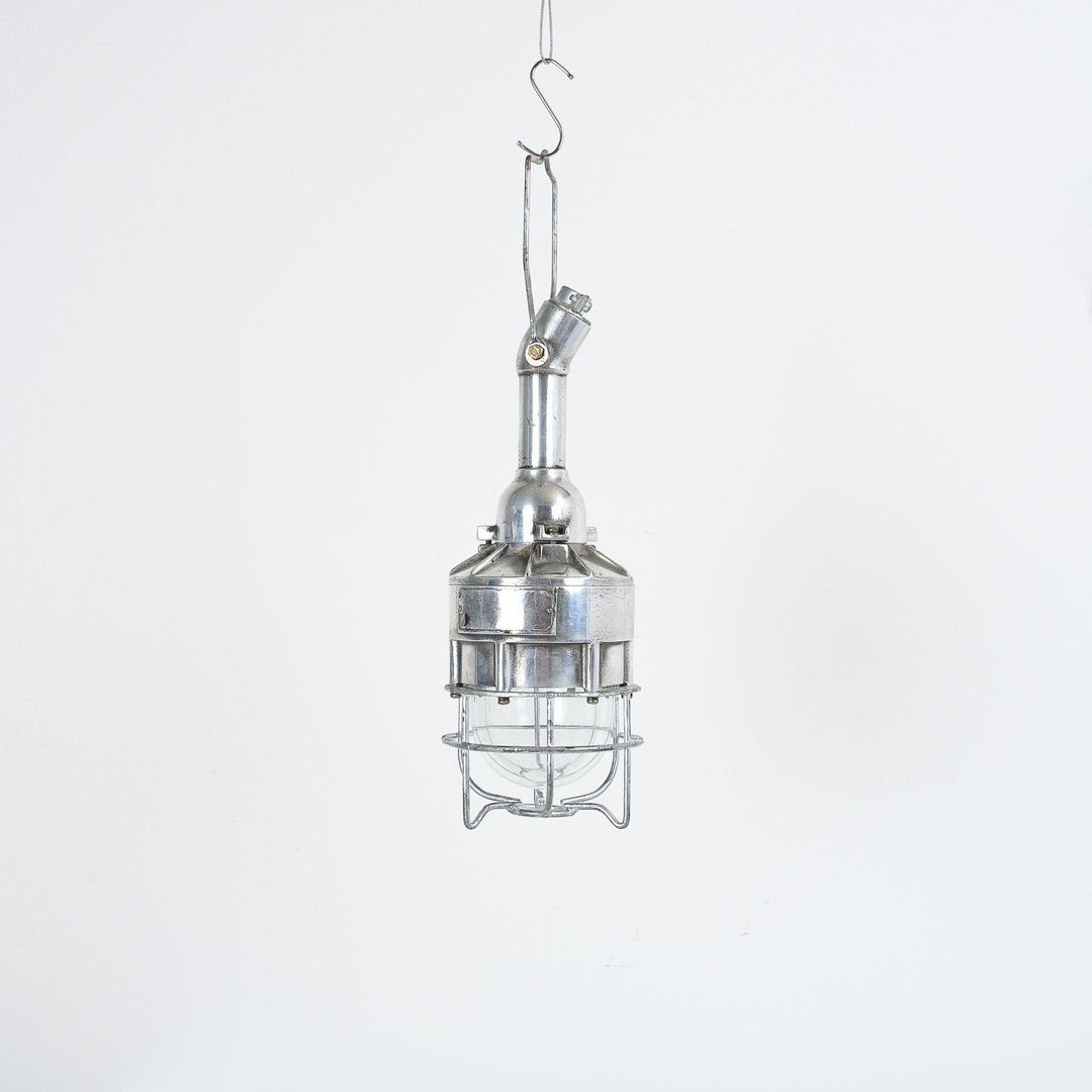 Explosion Proof Task Light Vintage Explosion Proof Portable Task Lamps V1 - Industrial Glow ...