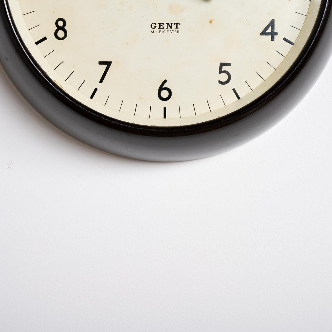 Vintage Mottled Brown Bakelite Industrial Wall Clock by Gents of Leicester