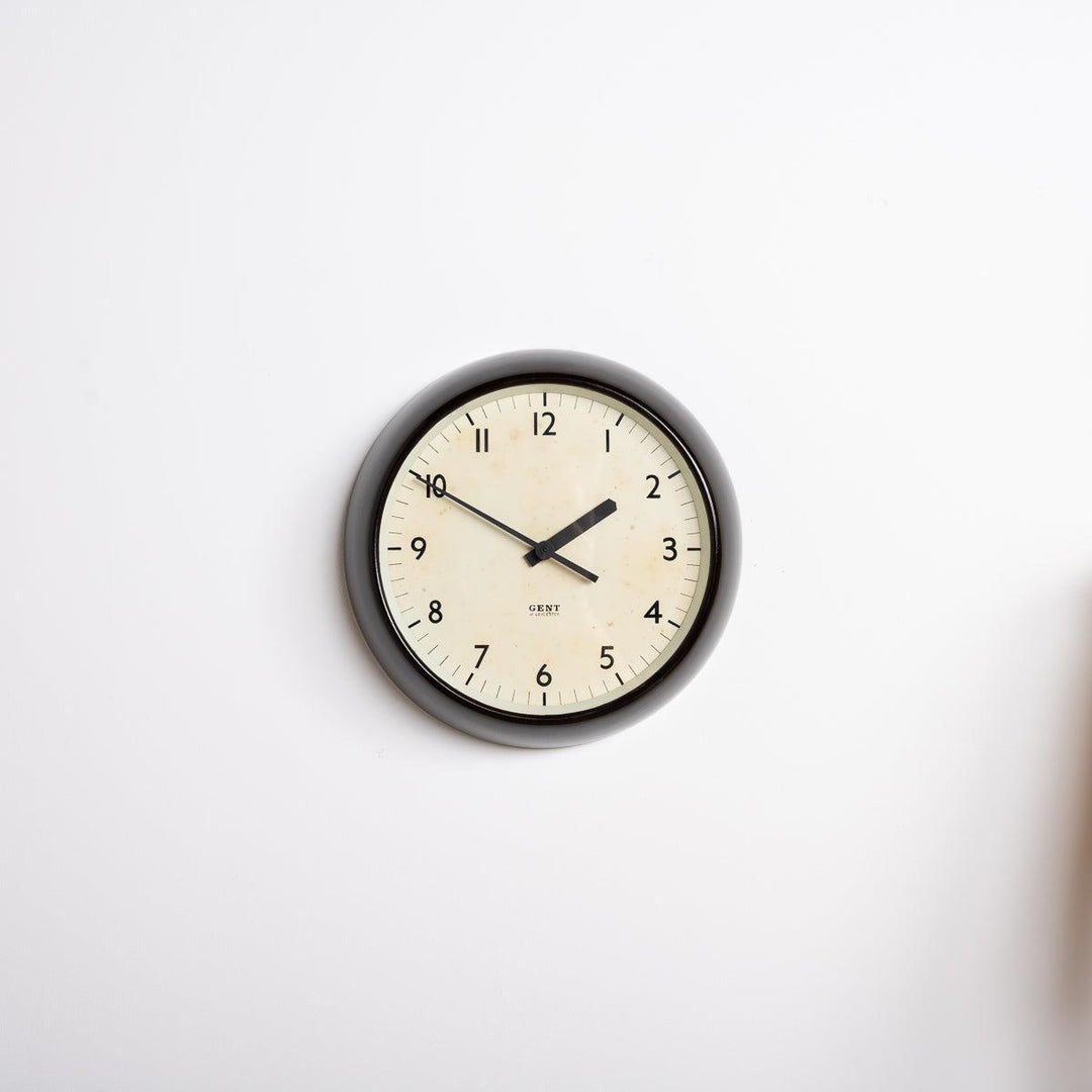 Vintage Mottled Brown Bakelite Industrial Wall Clock by Gents of Leicester