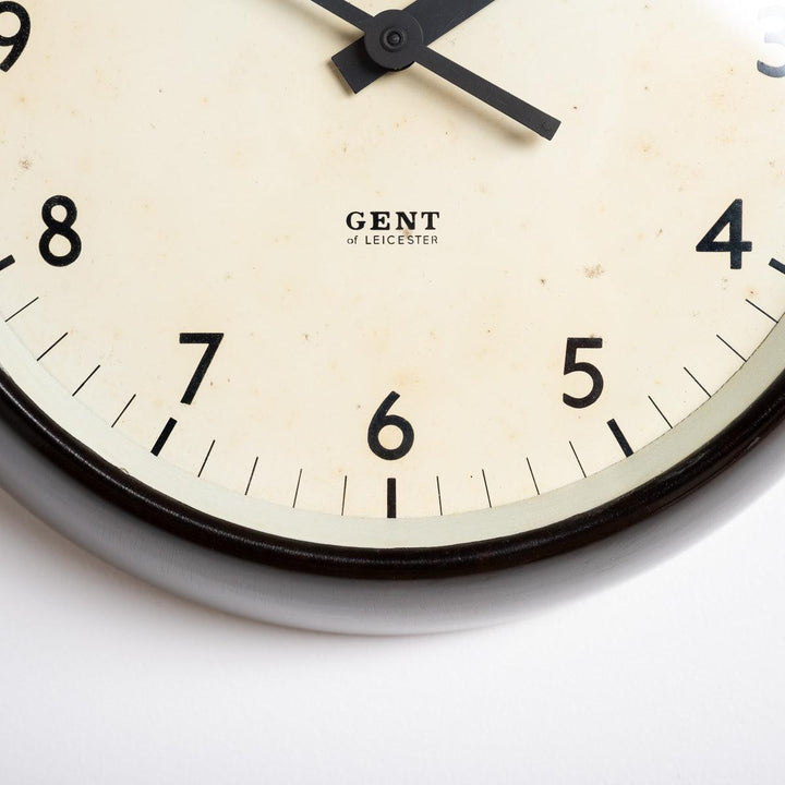 Vintage Mottled Brown Bakelite Industrial Wall Clock by Gents of Leicester